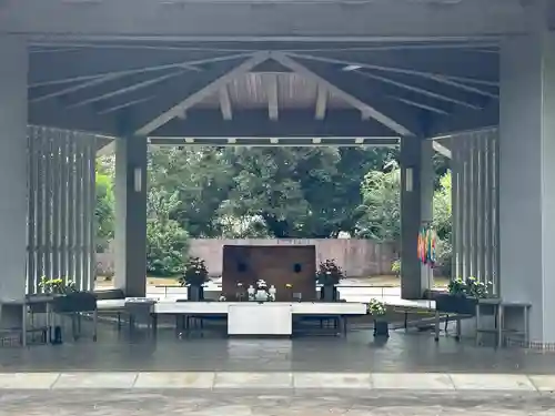 千鳥ヶ淵戦没者墓苑(東京都)