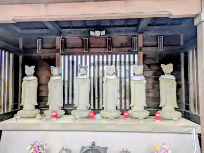 最明寺の{uncategorized: "未分類", other: "その他", undefined: "問題あり", building: "その他建物", grave: "お墓", sacred_gate: "鳥居", guardian: "狛犬", statue: "像", buddha: "仏像", history: "歴史", nature: "自然", garden: "庭園", animal: "動物", pagoda: "塔", temizu: "手水舎", mountain_gate: "山門・神門", sanctuary: "本殿・本堂", subordinate: "末社・摂社", art: "芸術", scenery: "景色", jizo: "地蔵", ema: "絵馬", goshuin: "御朱印", omikuji: "おみくじ", items: "授与品その他", amulet: "お守り", goshuincho: "御朱印帳", eats: "食事", festival: "お祭り", votive_dance: "神楽", shichigosan: "七五三参", wedding: "結婚式", experience: "体験その他", initially: "初詣", around: "周辺", anti_infection: "感染症対策"}