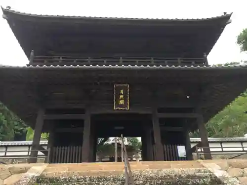 蕃松院の山門・神門