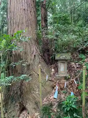 神明神社の末社・摂社