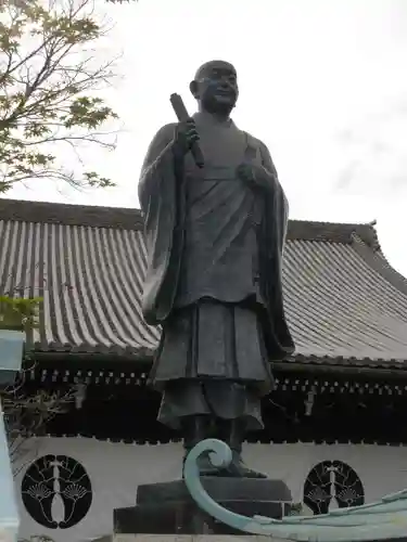 光明寺（粟生光明寺）の像