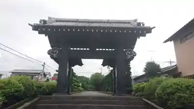富士山久遠寺の山門・神門