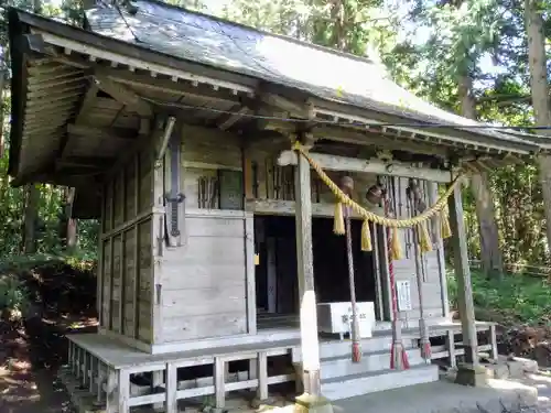 釣石神社の本殿