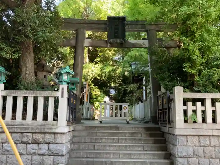 鳥越神社の鳥居