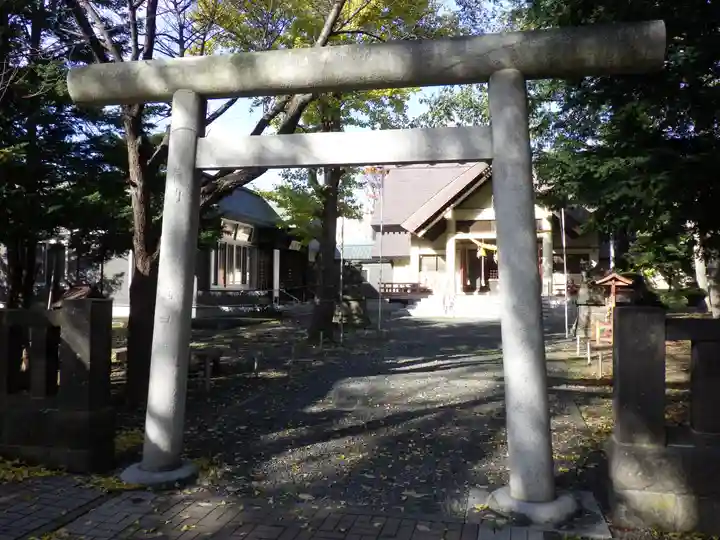 江南神社の鳥居