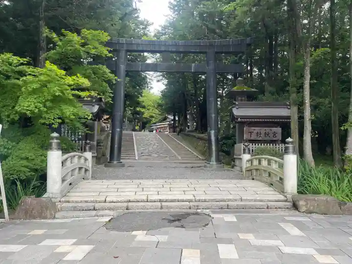 諏訪大社下社秋宮(長野県)