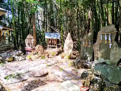 御嶽神社の末社・摂社
