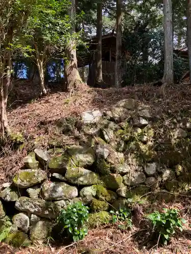 霧ヶ城龍神社の建物その他