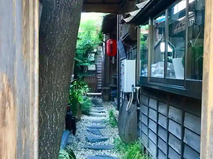 岩亀稲荷社のその他建物