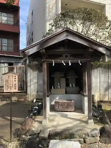 取手八坂神社の末社