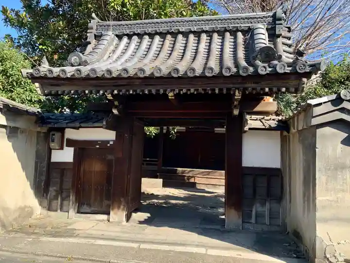 城安寺の山門・神門