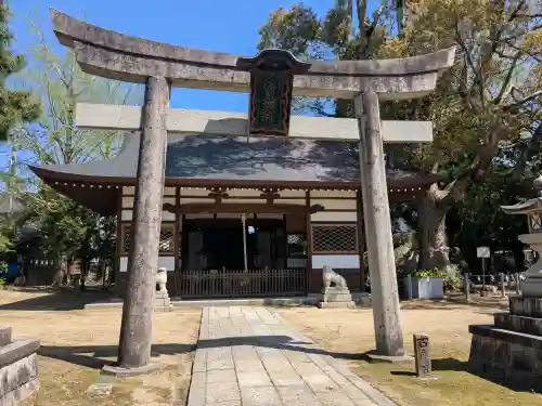 和貴宮神社の{uncategorized: "未分類", other: "その他", undefined: "問題あり", building: "その他建物", grave: "お墓", sacred_gate: "鳥居", guardian: "狛犬", statue: "像", buddha: "仏像", history: "歴史", nature: "自然", garden: "庭園", animal: "動物", pagoda: "塔", temizu: "手水舎", mountain_gate: "山門・神門", sanctuary: "本殿・本堂", subordinate: "末社・摂社", art: "芸術", scenery: "景色", jizo: "地蔵", ema: "絵馬", goshuin: "御朱印", omikuji: "おみくじ", items: "授与品その他", amulet: "お守り", goshuincho: "御朱印帳", eats: "食事", festival: "お祭り", votive_dance: "神楽", shichigosan: "七五三参", wedding: "結婚式", experience: "体験その他", initially: "初詣", around: "周辺", anti_infection: "感染症対策"}