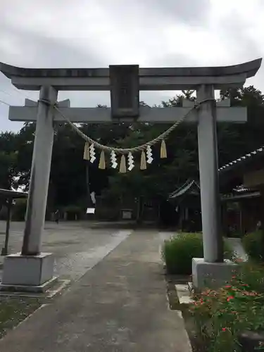 前玉神社の鳥居