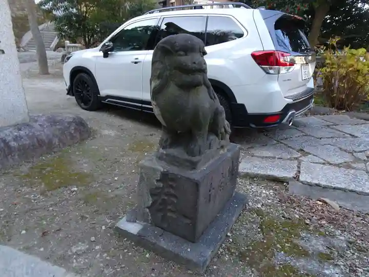 諏訪大神社の狛犬