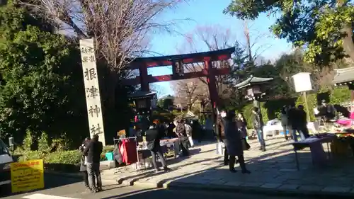 根津神社の鳥居