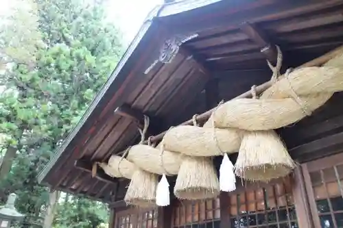 諏訪大社下社春宮の本殿・本堂