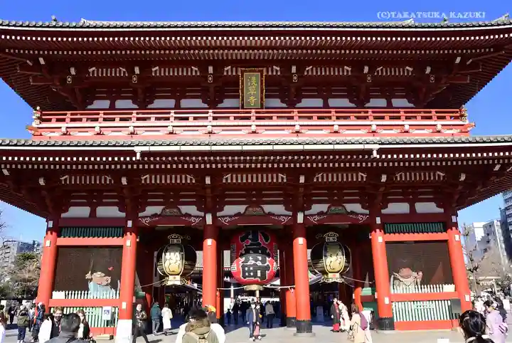 浅草寺の山門・神門