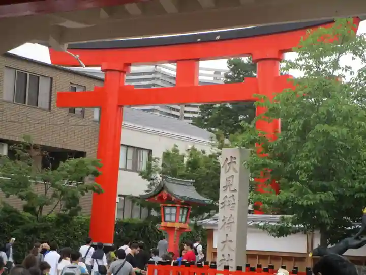 伏見稲荷大社(京都府)