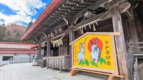 金蛇水神社の本殿