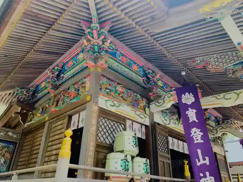 宝登山神社の本殿