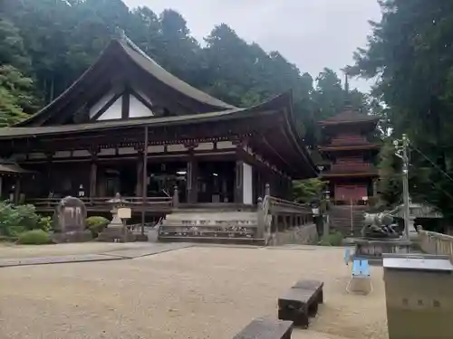 長命寺の本殿・本堂