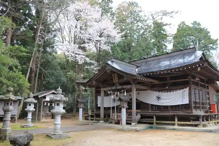 王宮伊豆神社の本殿・本堂