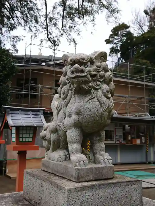 瀬戸神社の狛犬