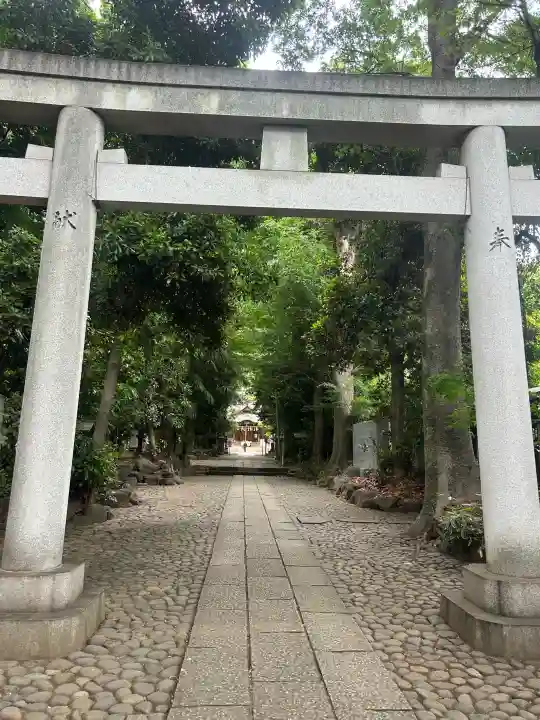代々木八幡宮の{uncategorized: "未分類", other: "その他", undefined: "問題あり", building: "その他建物", grave: "お墓", sacred_gate: "鳥居", guardian: "狛犬", statue: "像", buddha: "仏像", history: "歴史", nature: "自然", garden: "庭園", animal: "動物", pagoda: "塔", temizu: "手水舎", mountain_gate: "山門・神門", sanctuary: "本殿・本堂", subordinate: "末社・摂社", art: "芸術", scenery: "景色", jizo: "地蔵", ema: "絵馬", goshuin: "御朱印", omikuji: "おみくじ", items: "授与品その他", amulet: "お守り", goshuincho: "御朱印帳", eats: "食事", festival: "お祭り", votive_dance: "神楽", shichigosan: "七五三参", wedding: "結婚式", experience: "体験その他", initially: "初詣", around: "周辺", anti_infection: "感染症対策"}