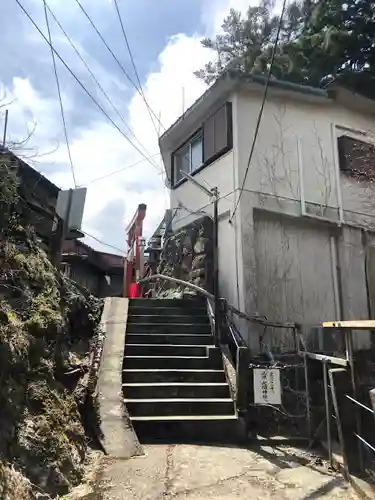 尺間神社の建物その他