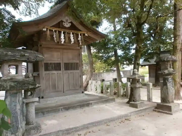 榎社の本殿・本堂