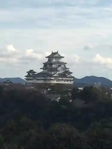 男山八幡宮の周辺