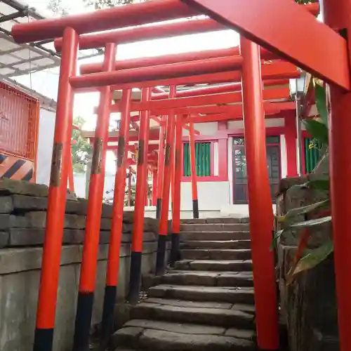 品川神社の鳥居