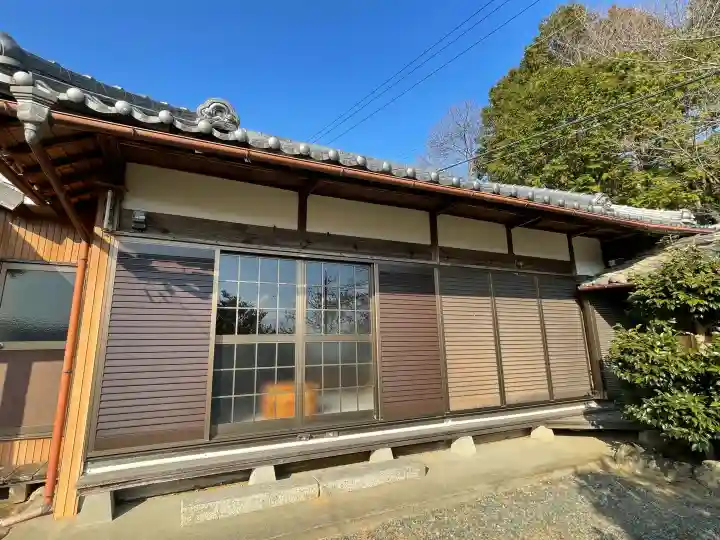 北斗山向山院の{uncategorized: "未分類", other: "その他", undefined: "問題あり", building: "その他建物", grave: "お墓", sacred_gate: "鳥居", guardian: "狛犬", statue: "像", buddha: "仏像", history: "歴史", nature: "自然", garden: "庭園", animal: "動物", pagoda: "塔", temizu: "手水舎", mountain_gate: "山門・神門", sanctuary: "本殿・本堂", subordinate: "末社・摂社", art: "芸術", scenery: "景色", jizo: "地蔵", ema: "絵馬", goshuin: "御朱印", omikuji: "おみくじ", items: "授与品その他", amulet: "お守り", goshuincho: "御朱印帳", eats: "食事", festival: "お祭り", votive_dance: "神楽", shichigosan: "七五三参", wedding: "結婚式", experience: "体験その他", initially: "初詣", around: "周辺", anti_infection: "感染症対策"}