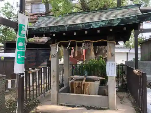 三島神社の手水