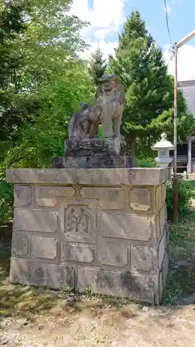 美国神社の狛犬