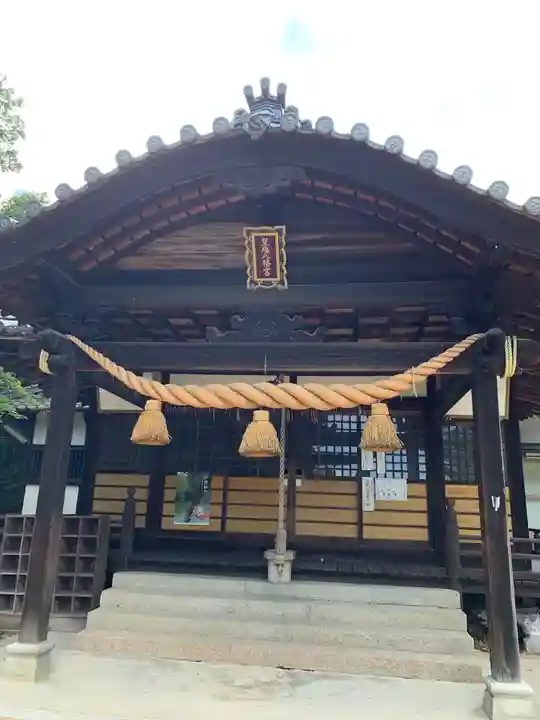 皇后八幡神社の本殿・本堂