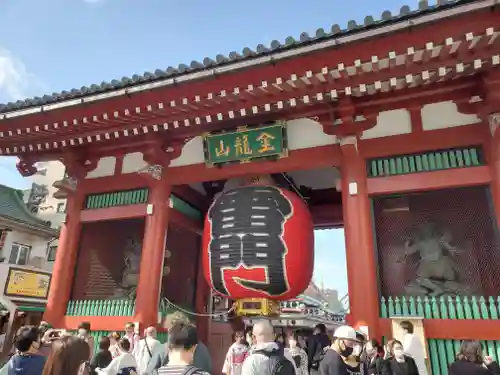 浅草寺の山門・神門
