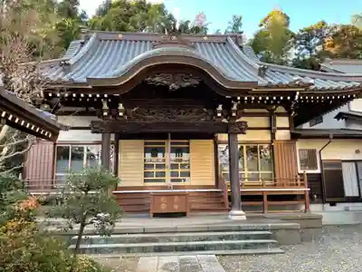 萬蔵寺の本殿・本堂
