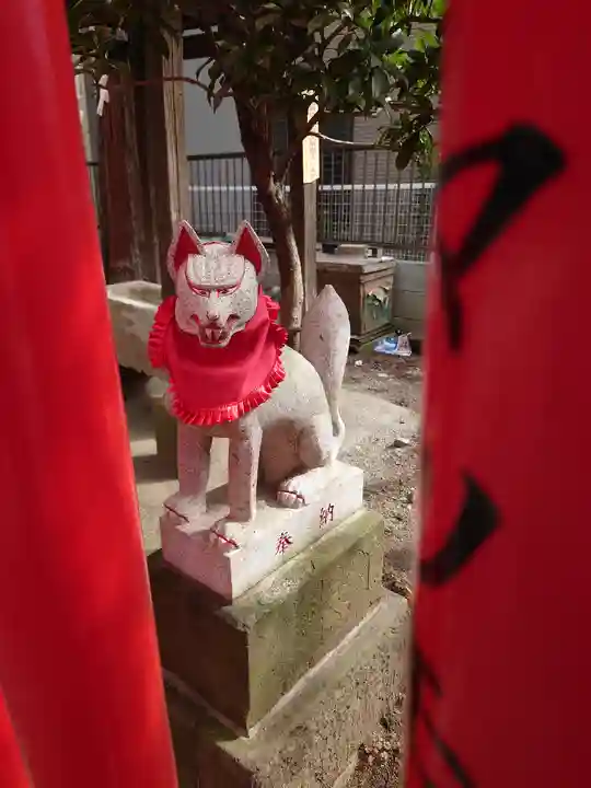 鐘塚稲荷神社の狛犬