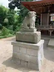 素鵞神社の狛犬