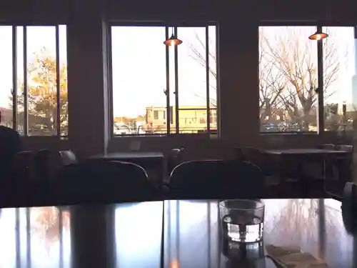 鶴岡八幡宮の周辺