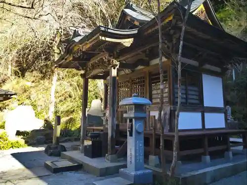 水潜寺の本殿