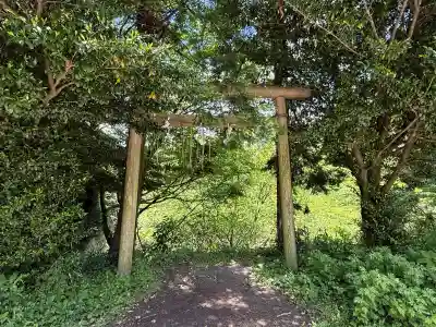 幣立神宮の{uncategorized: "未分類", other: "その他", undefined: "問題あり", building: "その他建物", grave: "お墓", sacred_gate: "鳥居", guardian: "狛犬", statue: "像", buddha: "仏像", history: "歴史", nature: "自然", garden: "庭園", animal: "動物", pagoda: "塔", temizu: "手水舎", mountain_gate: "山門・神門", sanctuary: "本殿・本堂", subordinate: "末社・摂社", art: "芸術", scenery: "景色", jizo: "地蔵", ema: "絵馬", goshuin: "御朱印", omikuji: "おみくじ", items: "授与品その他", amulet: "お守り", goshuincho: "御朱印帳", eats: "食事", festival: "お祭り", votive_dance: "神楽", shichigosan: "七五三参", wedding: "結婚式", experience: "体験その他", initially: "初詣", around: "周辺", anti_infection: "感染症対策"}