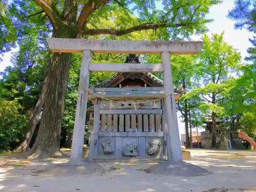 八剱社（寺野）の鳥居