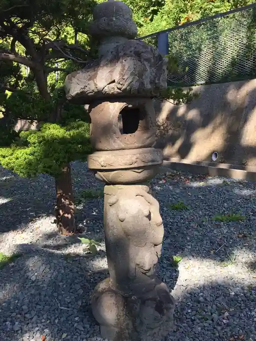 根崎神社の建物その他