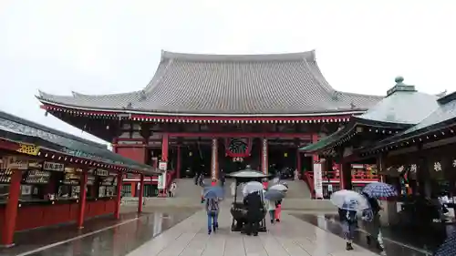 浅草寺の本殿・本堂