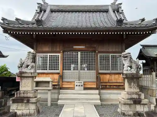 白髭神社の本殿