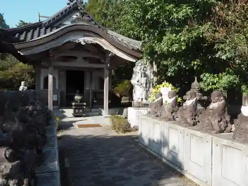 峰浄寺の本殿