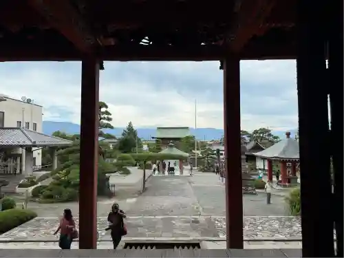 甲斐善光寺(山梨県)