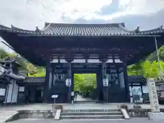 石山寺の山門